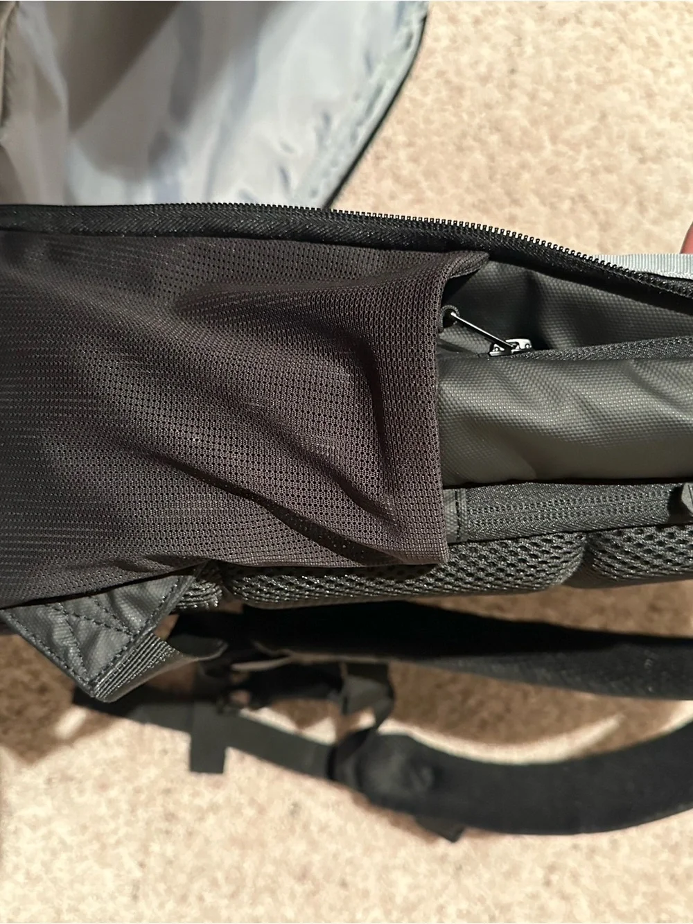 VRST Travel Backpack Black Men's Tech Backpack - Everyday Bag
